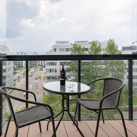 Apartment Airport Okecie Cybernetyki *