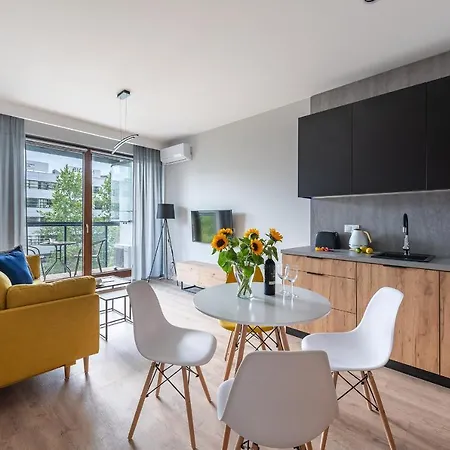 Airport Okecie Cybernetyki