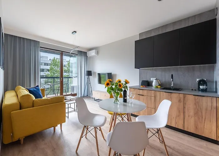 Airport Okecie Cybernetyki