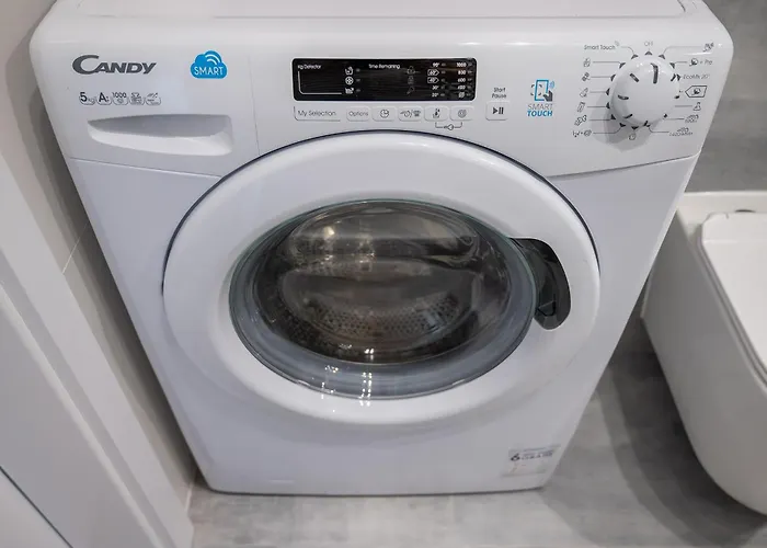 Airport Okecie Cybernetyki アパート ワルシャワ