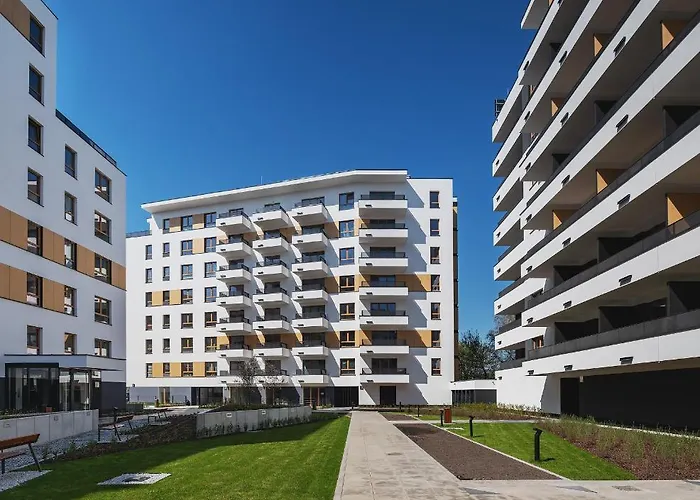 Airport Okecie Cybernetyki アパート